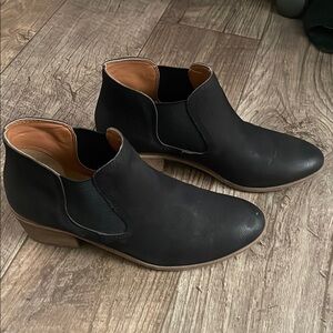 BP Chelsea Boots
